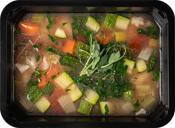 Суп с ньокки, овощами и шпинатом