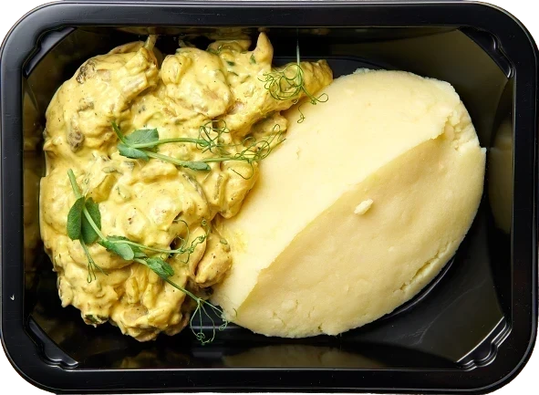 Картофельное пюре<br/>Куриное карри с шампиньонами и луком