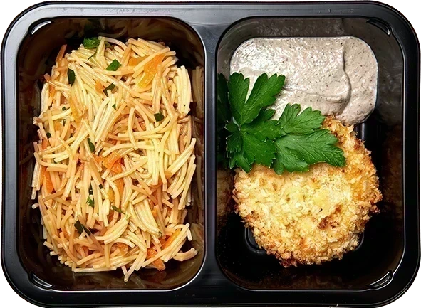Лапша с овощами<br/>Котлета Юрате из индейки с яйцом