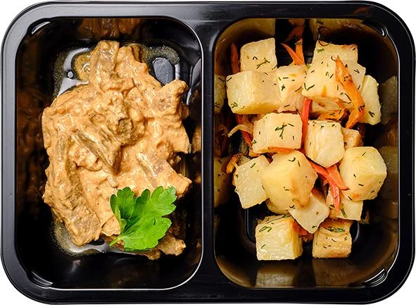 Картофель тушеный с овощами<br/>Печень по-строгановски