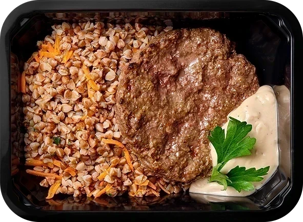 Бифштекс в сливочно-перечном соусе<br/>Гречка по-деревенски