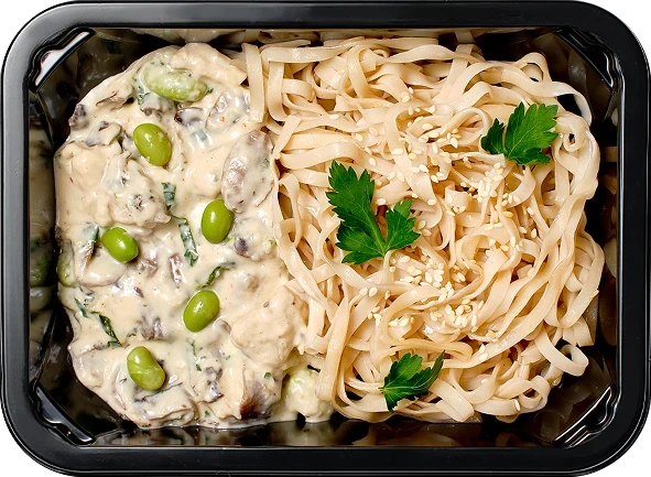 Лапша Зеленый чай<br/>Куриное филе в кокосовом соусе с мятой